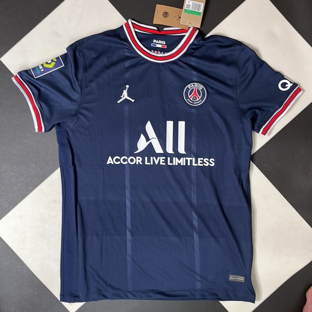 Sergio Ramos PSG Jersey.